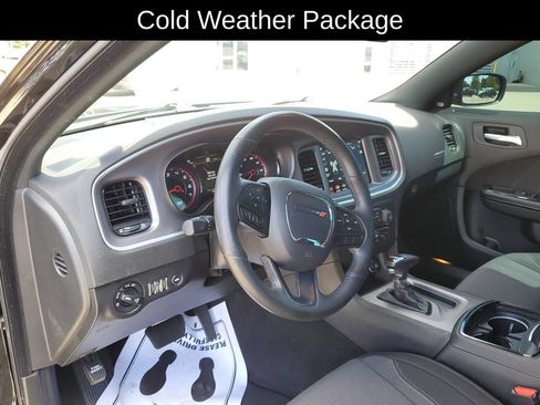 Used 2022 Dodge Charger SXT w/ Blacktop Package AWD/4WD image 9