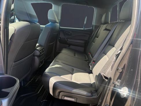 Used 2025 Honda Ridgeline TrailSport image 13