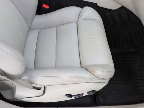 Used 2018 Volvo XC90 T6 Momentum w/ Convenience Package image 26