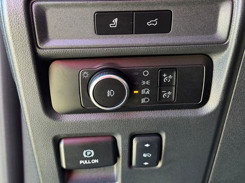 Used 2024 Ford Expedition Max Limited image 36