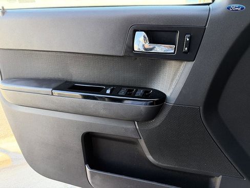 Used 2012 Ford Escape Limited image 23