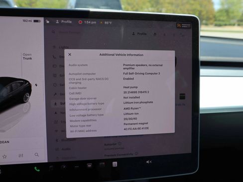 Used 2023 Tesla Model 3 Standard Range image 26