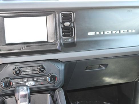 Used 2022 Ford Bronco Big Bend AWD/4WD image 20
