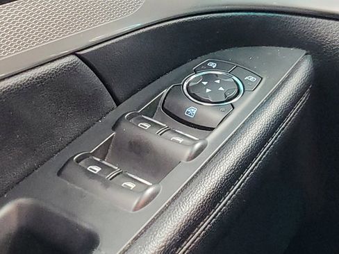 Used 2016 Ford Explorer XLT w/ Equipment Group 202A AWD/4WD image 27