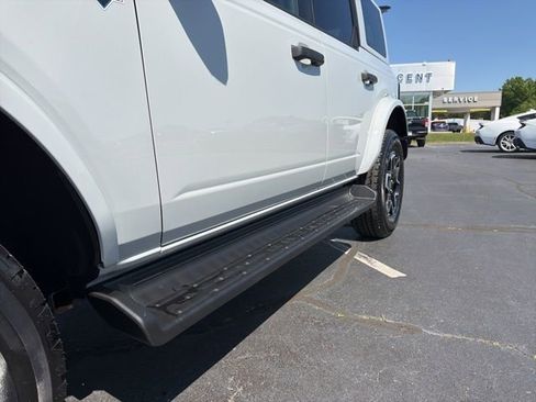 New 2026 Ford Bronco Outer Banks AWD/4WD image 11