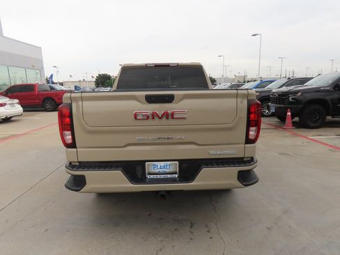 Used 2022 GMC Sierra 1500 Elevation AWD/4WD image 13
