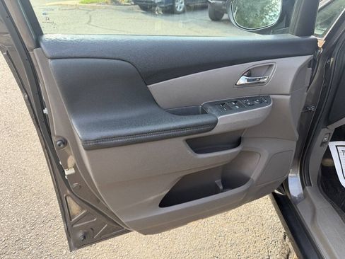 Used 2016 Honda Odyssey EX-L image 9