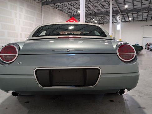 Used 2004 Ford Thunderbird Pacific Coast RWD image 12