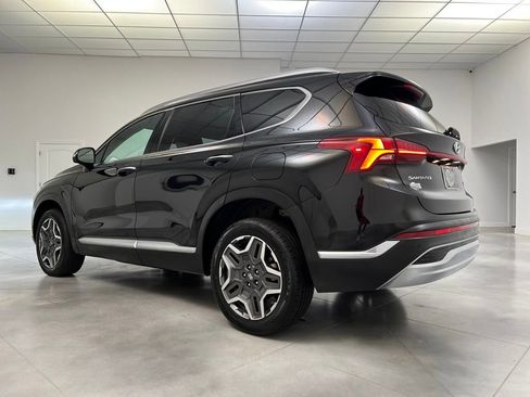 Used 2023 Hyundai Santa Fe SEL Premium image 5