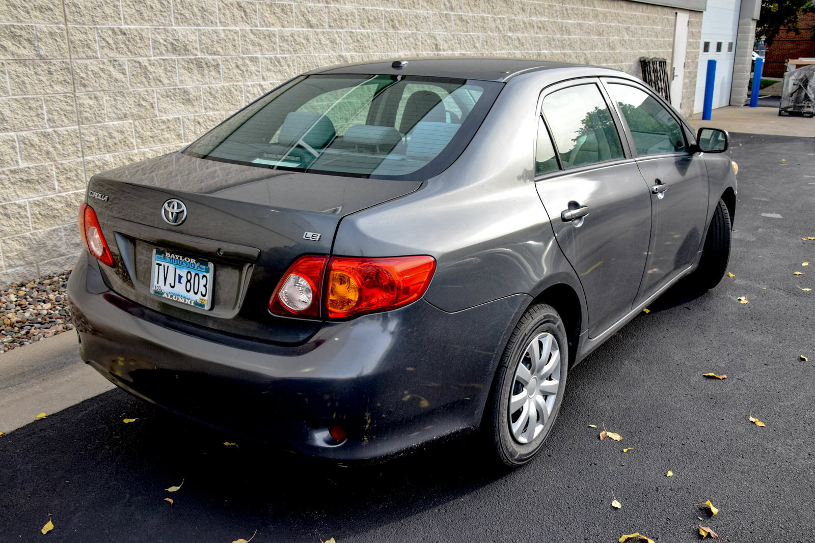 Used 2010 Toyota Corolla FWD image 16