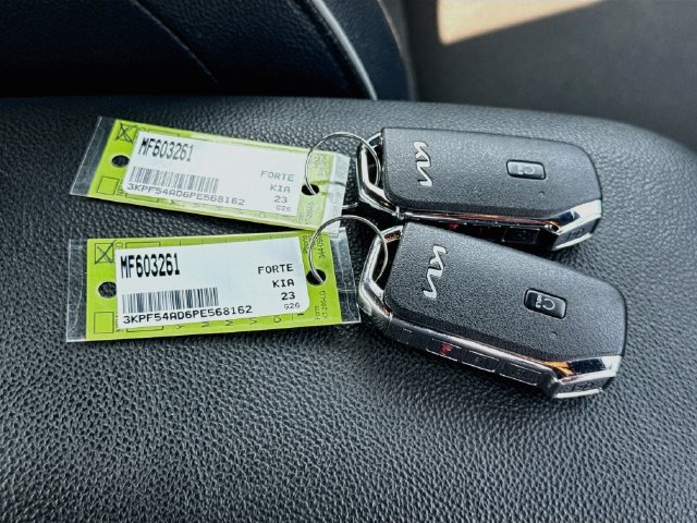 Used 2023 Kia Forte GT-Line w/ GT-Line Technology Package FWD image 31