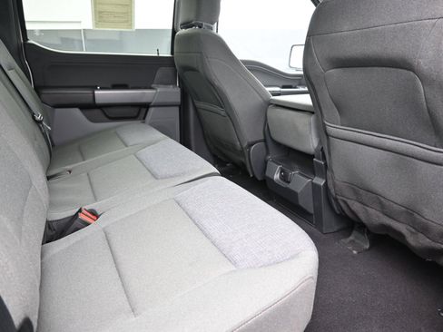 Used 2024 Ford F150 XLT AWD/4WD image 25