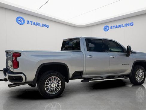 Used 2022 Chevrolet Silverado 2500 High Country w/ LPO, Dark Essentials Package AWD/4WD image 10