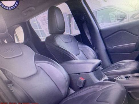 Used 2023 Jeep Cherokee Altitude Lux image 9