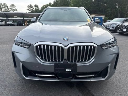 Used 2024 BMW X5 xDrive40i w/ Premium Package AWD/4WD image 8