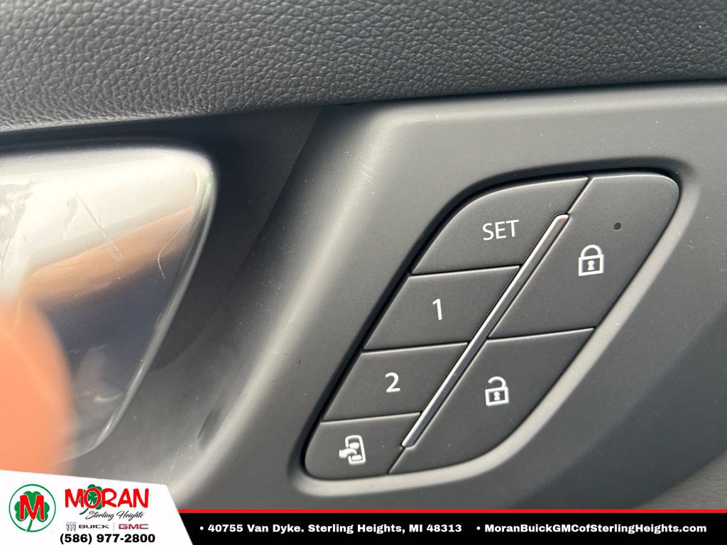 Certified 2025 Buick Enclave Sport Touring FWD image 16