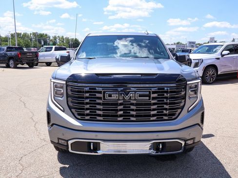 New 2026 GMC Sierra 1500 Denali Ultimate w/ LPO, Black Badging Package AWD/4WD image 31