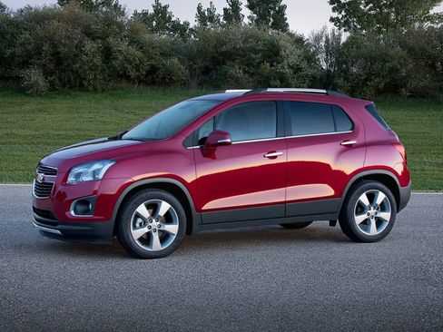 Used 2016 Chevrolet Trax LS image 2