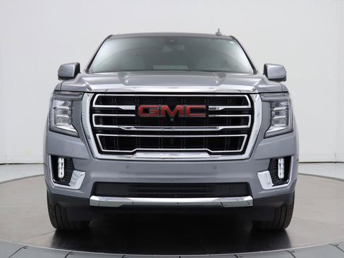 Used 2021 GMC Yukon SLT w/ SLT Premium Package AWD/4WD image 8