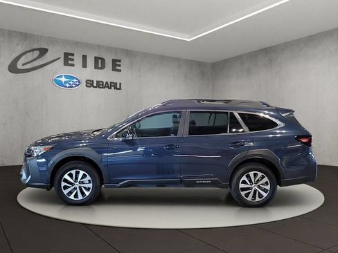 Used 2025 Subaru Outback Premium w/ Popular Package #1A AWD/4WD image 9