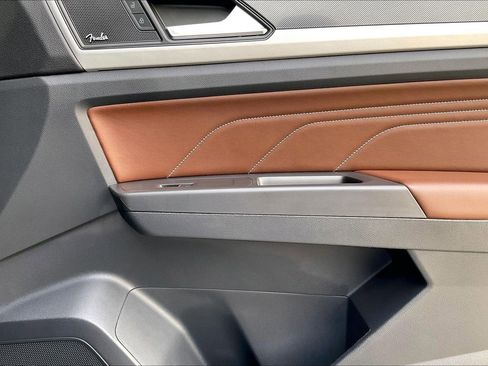 Used 2022 Volkswagen Atlas SEL Premium image 22