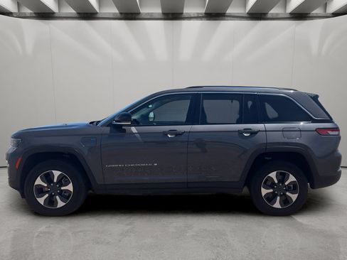 Used 2022 Jeep Grand Cherokee Limited 4xe AWD/4WD image 2