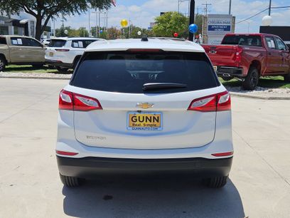 Certified 2021 Chevrolet Equinox LS w/ LS Convenience Package