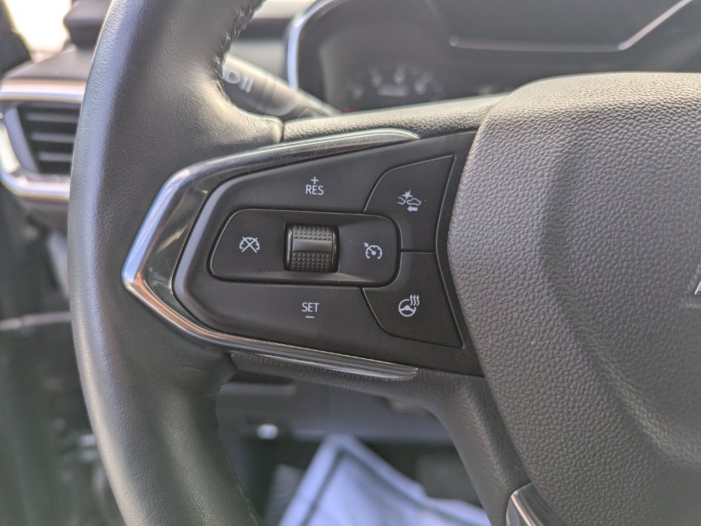 Used 2023 Chevrolet TrailBlazer ACTIV w/ Sun and Liftgate Package FWD image 14