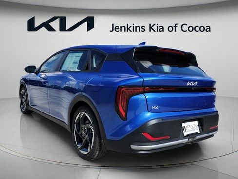 New 2026 Kia K4 EX FWD image 7