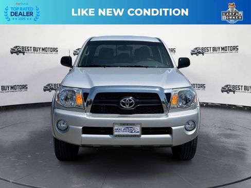 Used 2011 Toyota Tacoma 4x4 Double Cab w/ SR5 Pkg #2 w/JBL Audio image 2