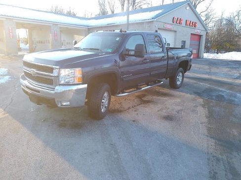 Used 2009 Chevrolet Silverado 2500 LTZ w/ Suspension Package, Off-Road image 16