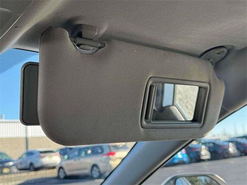 Certified 2021 Toyota Camry LE image 31