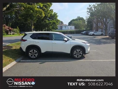 Certified 2023 Nissan Rogue SV AWD/4WD image 6