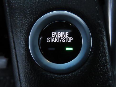 Used 2019 Cadillac Escalade Premium Luxury image 13