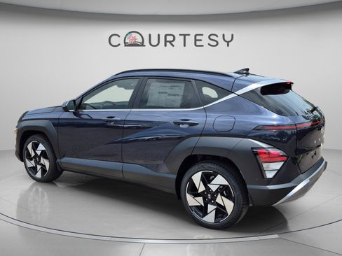 New 2026 Hyundai Kona Limited FWD image 3