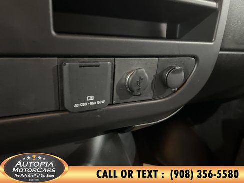 Used 2023 Chevrolet Express 3500 LS image 31
