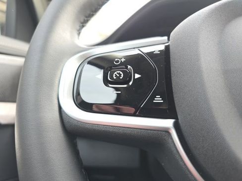 New 2026 Volvo XC90 T8 Ultra w/ Protection Package Premier image 28