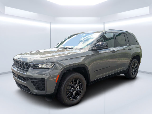 New 2027 Jeep Grand Cherokee Altitude AWD/4WD image 7