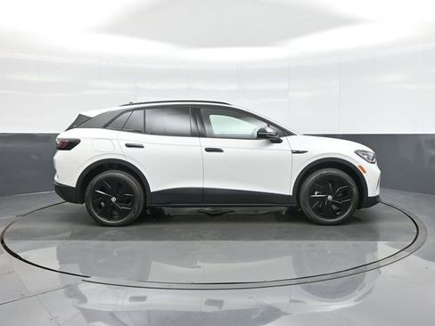 New 2025 Volkswagen ID.4 Pro S image 8