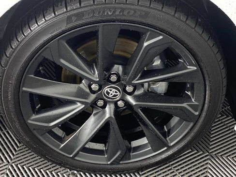 Used 2026 Toyota Corolla SE w/ SE Package FWD image 29