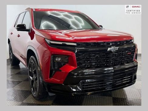 Certified 2024 Chevrolet Traverse RS w/ LPO, Floor Liner Package image 1