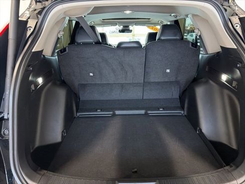 Used 2024 Honda CR-V EX-L image 16