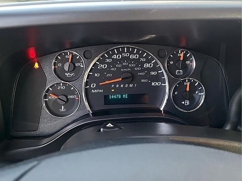 Used 2025 GMC Savana 2500 w/ Driver Convenience Package RWD image 18