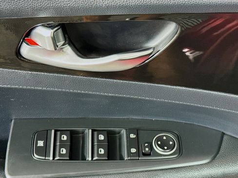 Used 2019 Kia Forte S FWD image 22
