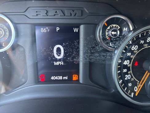 Used 2022 RAM 1500 Tradesman AWD/4WD image 13