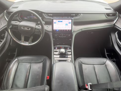 Used 2023 Jeep Grand Cherokee L Overland AWD/4WD image 19