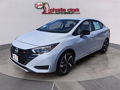 New 2025 Nissan Versa SR w/ Trunk Package image 1