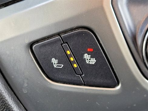 Used 2018 Chevrolet Silverado 1500 LT w/ All Star Edition image 19