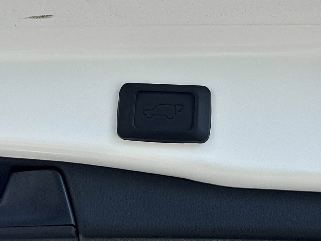 Used 2025 Toyota RAV4 XLE Premium w/ Weather Package FWD image 13