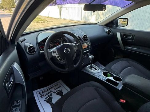 Used 2013 Nissan Rogue SV FWD image 7
